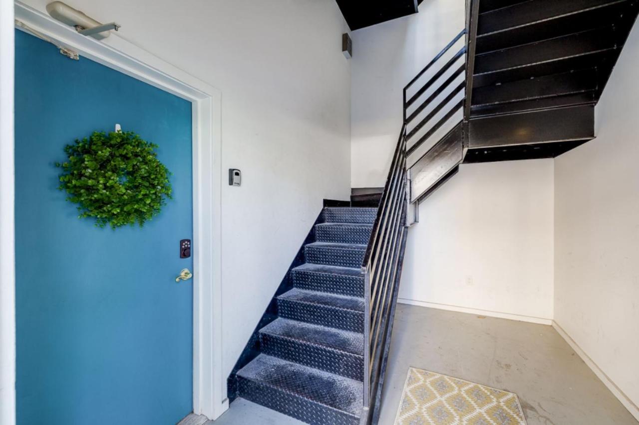 Southern Charmer-Historic District Downtown-Front Porch-Walk Score 90!!-Private Parking-1 Minute To Forsyth Park Savannah Dış mekan fotoğraf